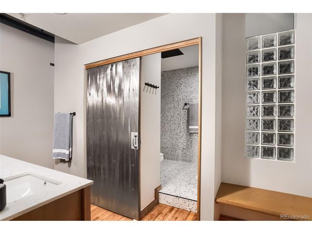 1020 15th St 214, Denver, CO 80202