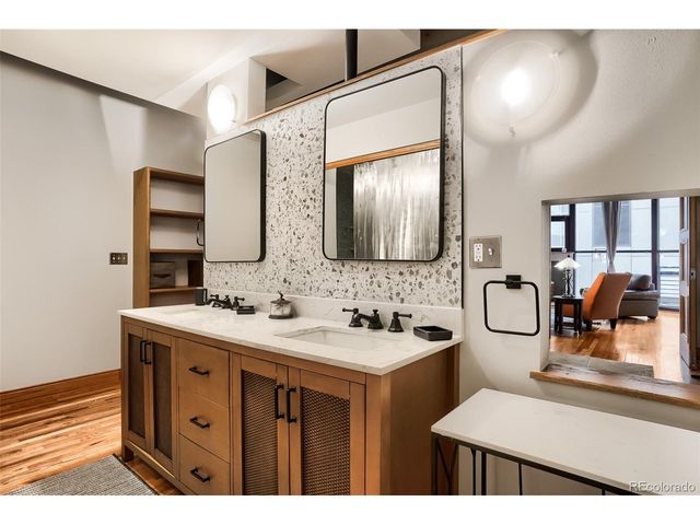 1020 15th St 214, Denver, CO 80202