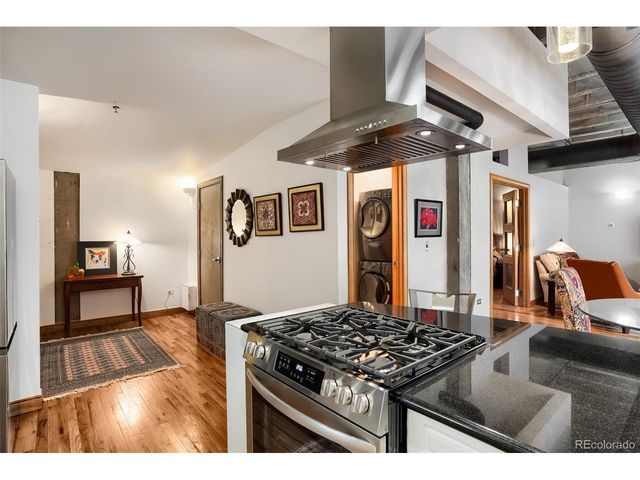 1020 15th St 214, Denver, CO 80202