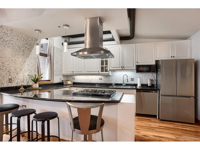 1020 15th St 214, Denver, CO 80202