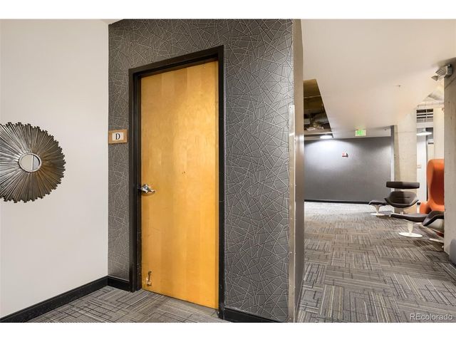 1020 15th St 214, Denver, CO 80202