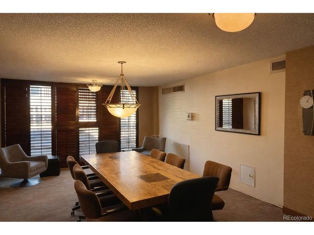 1020 15th St 214, Denver, CO 80202