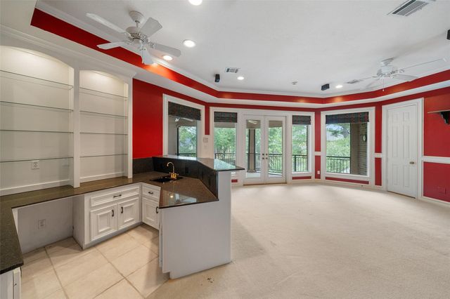 21 Wedgewood Drive W, Montgomery, TX 77356