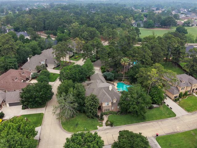 21 Wedgewood Drive W, Montgomery, TX 77356