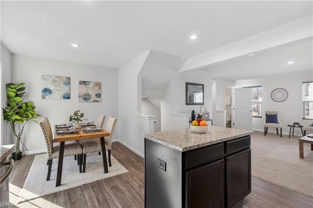 2026 Petersen WAY, Suffolk, VA 23434