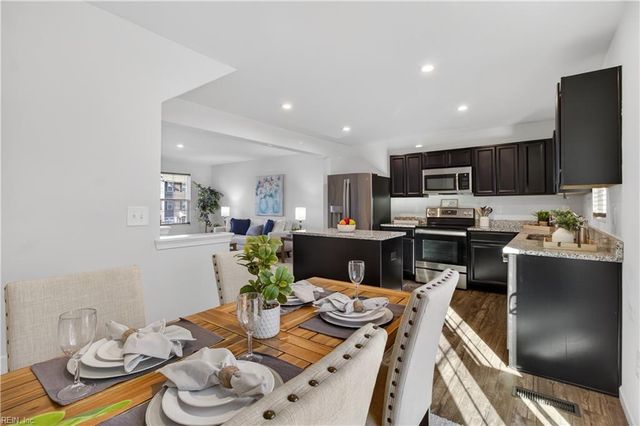 2026 Petersen WAY, Suffolk, VA 23434