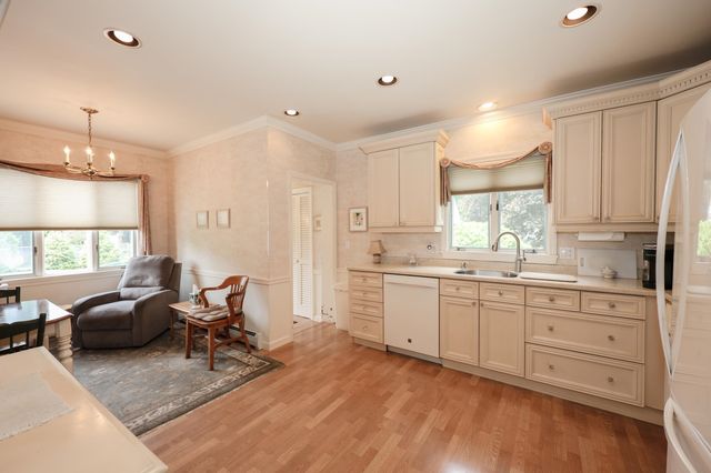 27 Eastman Street, Nashua, NH 03060