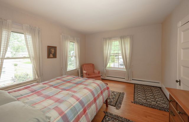 27 Eastman Street, Nashua, NH 03060