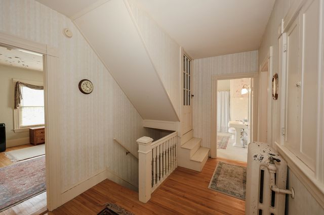 27 Eastman Street, Nashua, NH 03060