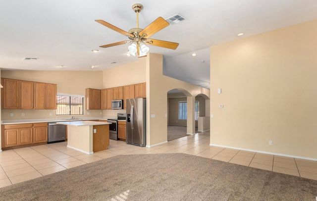 3235 W Bajada Drive, Phoenix, AZ 85083