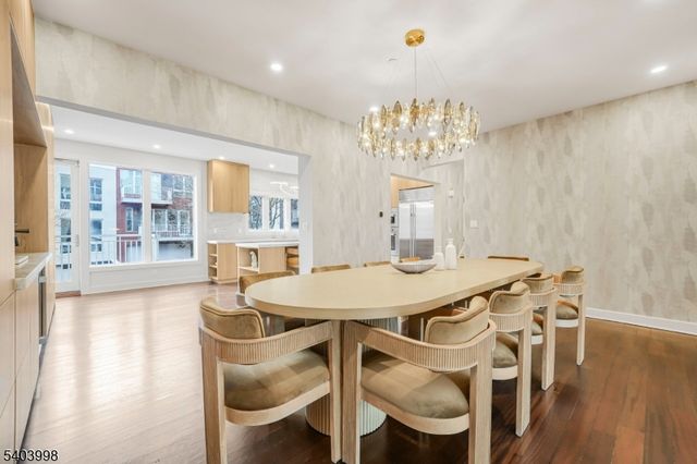 9 Vela Way, Edgewater Boro, NJ 07020