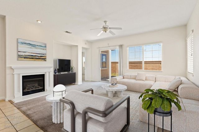 5816 Da Vinci Way, Sacramento, CA 95835