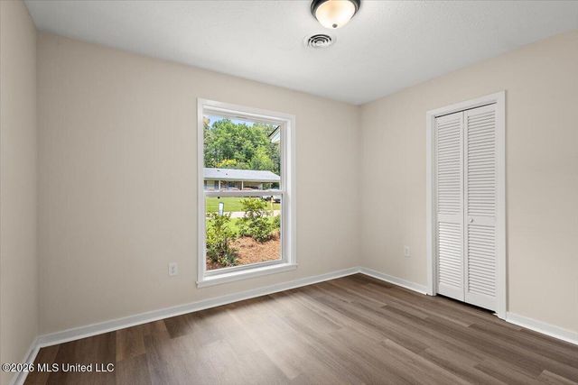 2355 Upper Drive, Pearl, MS 39208