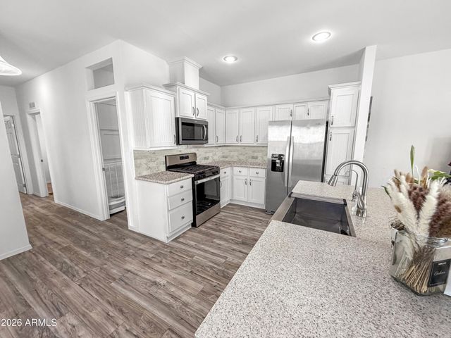 351 N Meridian Road 54, Apache Junction, AZ 85120