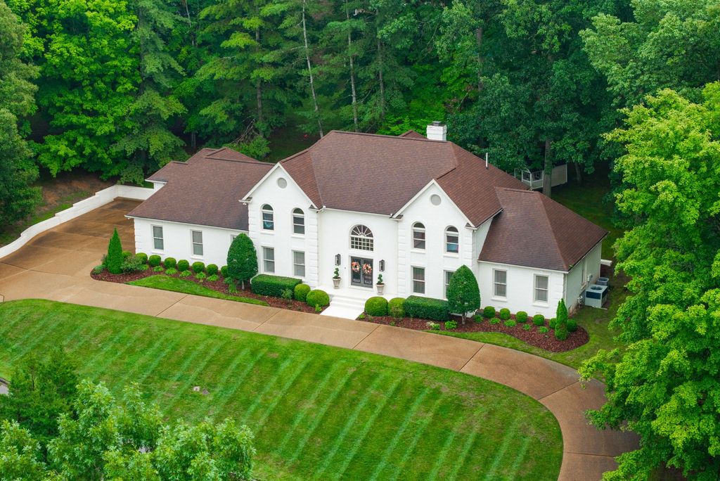 815 River Run, Clarksville, TN 37043