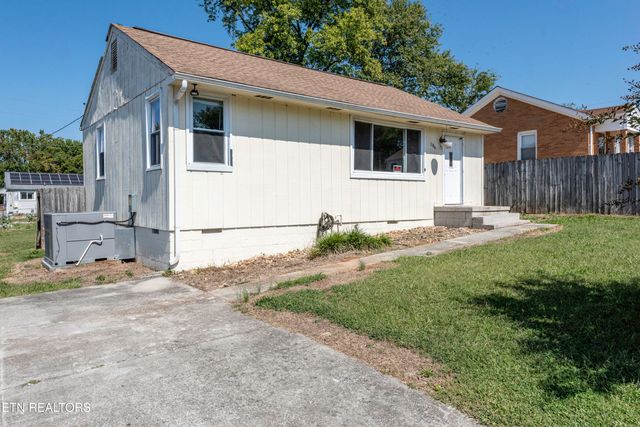 186 Fletcher Court, Maryville, TN 37804