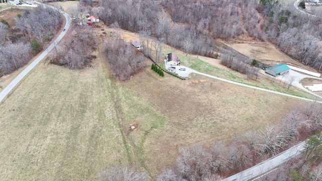 4800 Tom Cat Trail, London, KY 40741