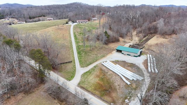 4800 Tom Cat Trail, London, KY 40741