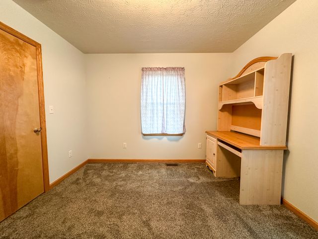 4800 Tom Cat Trail, London, KY 40741