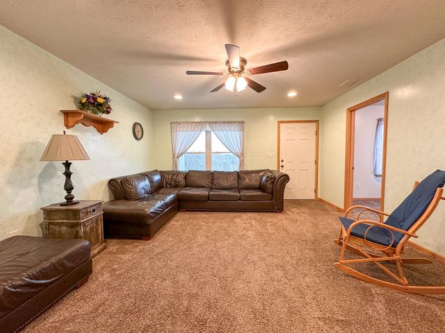 4800 Tom Cat Trail, London, KY 40741