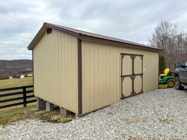 4800 Tom Cat Trail, London, KY 40741