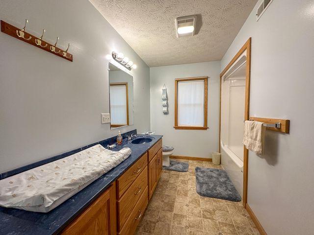 4800 Tom Cat Trail, London, KY 40741