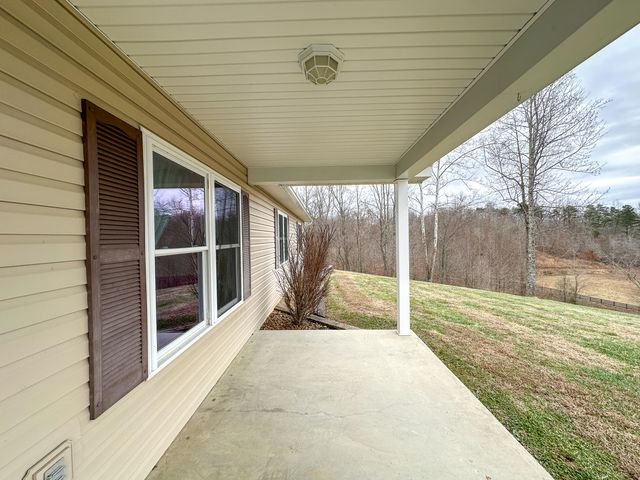 4800 Tom Cat Trail, London, KY 40741