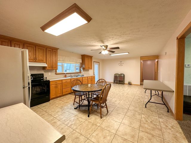 4800 Tom Cat Trail, London, KY 40741