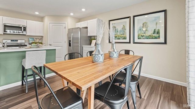 831 Catesby Court, Fort Wayne, IN 46818