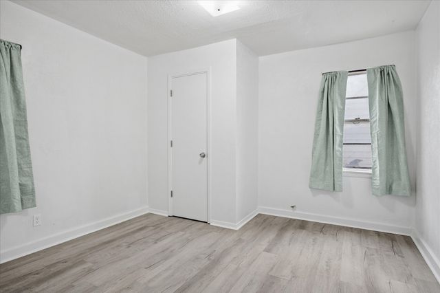 1613 Dale Drive, Arlington, TX 76010