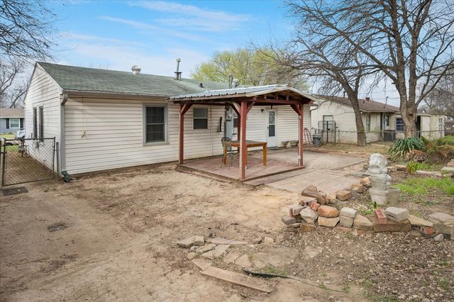 1613 Dale Drive, Arlington, TX 76010