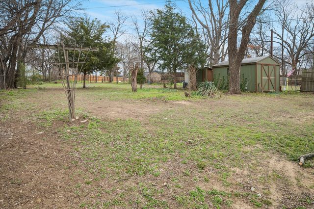 1613 Dale Drive, Arlington, TX 76010