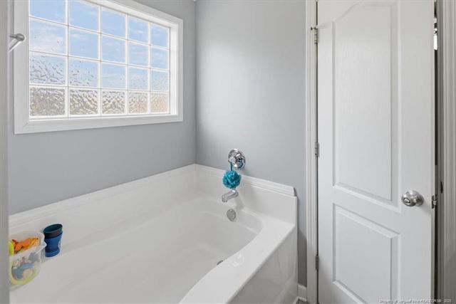 2248 Cliff Swallow Drive, Fayetteville, NC 28306