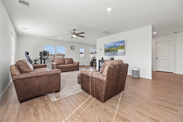 7303 Clover Chase Drive, Katy, TX 77493