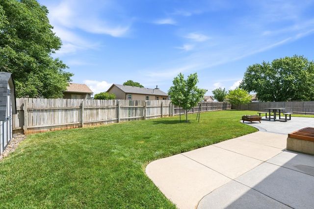 5714 W 41st Cir S, Wichita, KS 67215