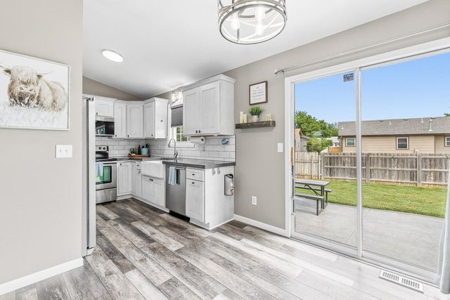 5714 W 41st Cir S, Wichita, KS 67215