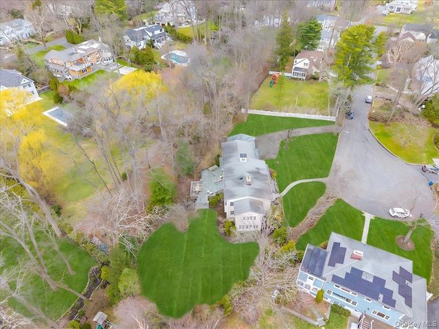 981 Green Meadow Lane, Mamaroneck, NY 10543