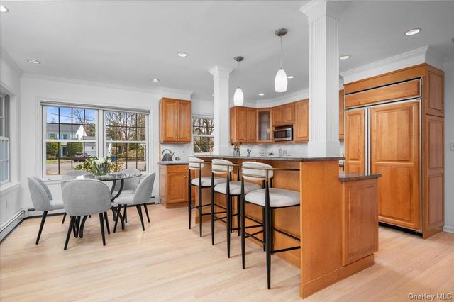 981 Green Meadow Lane, Mamaroneck, NY 10543