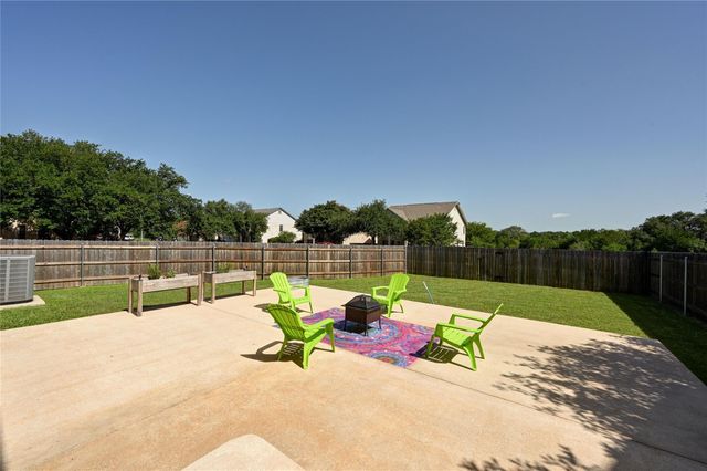 2512 Regal Park LN, Austin, TX 78748