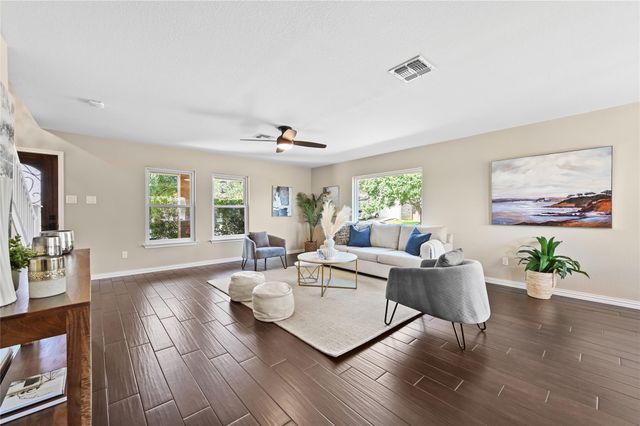2512 Regal Park LN, Austin, TX 78748