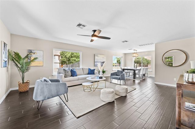 2512 Regal Park LN, Austin, TX 78748