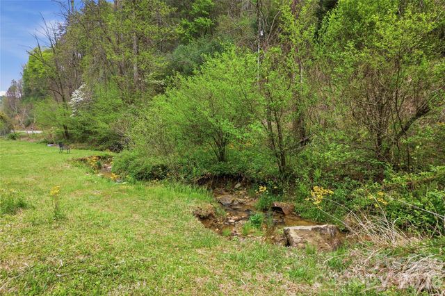 6470 Stone Mountain Road, Lenoir, NC 28645