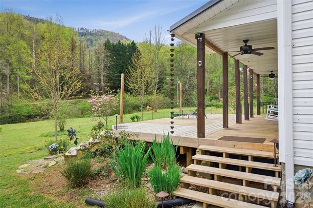 6470 Stone Mountain Road, Lenoir, NC 28645