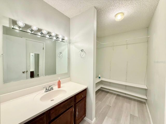 3416 SUNRISE VILLAS COURT N, Tampa, FL 33614