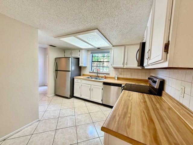 3416 SUNRISE VILLAS COURT N, Tampa, FL 33614