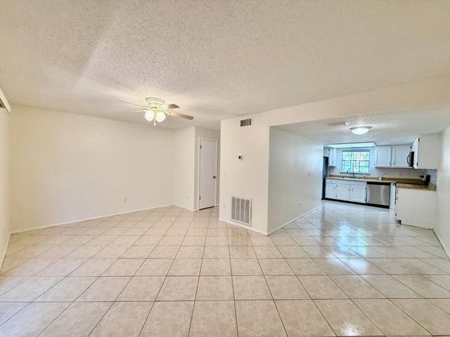 3416 SUNRISE VILLAS COURT N, Tampa, FL 33614