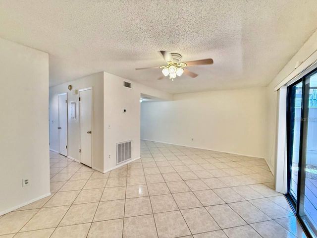 3416 SUNRISE VILLAS COURT N, Tampa, FL 33614