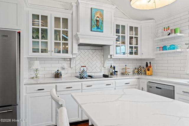 219 Shoreline Drive E, Sunset Beach, NC 28468