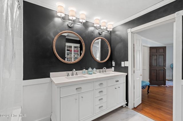 219 Shoreline Drive E, Sunset Beach, NC 28468