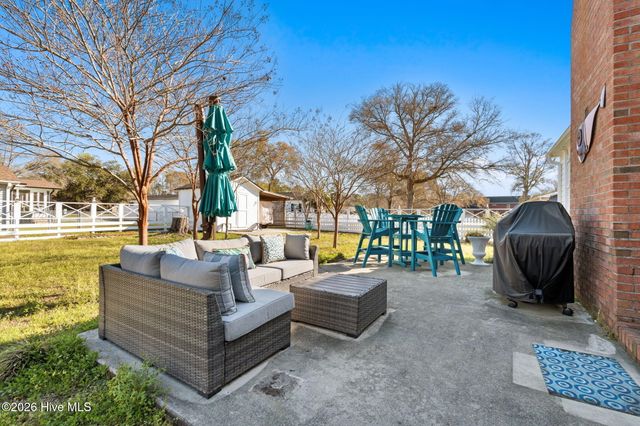 219 Shoreline Drive E, Sunset Beach, NC 28468